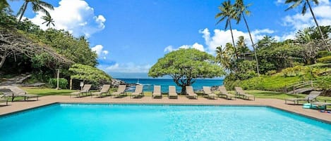 Piscine extérieure, piscine chauffée