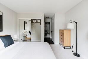 1 chambre, fer et planche à repasser, Wi-Fi, draps fournis