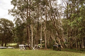 Outdoor dining - Farmhouse 1 at Coffs by Tiny Away (Boambee East)