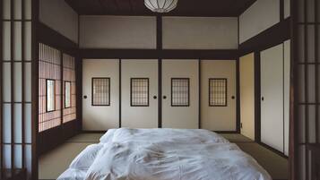 3 chambres, bureau, Wi-Fi gratuit, draps fournis