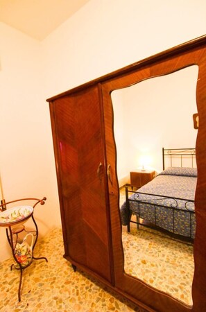 3 habitaciones, tabla de planchar con plancha y wifi 