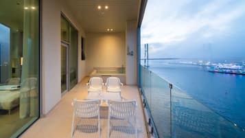 Superior Suite | Terrace/patio