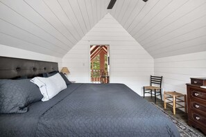 3 makuuhuonetta, silitysrauta/-lauta, Wi-Fi, vuodevaatteet