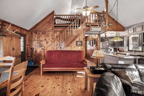 Unclassified image, 2 of 45, button