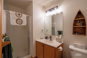 Hair dryer, towels