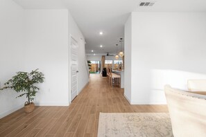 Interior - Bakersfield New NW Home – Fully Furnished & Ready. Upscale + Kitchen Amenities  (Shafter)