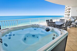 Unclassified image, 3 of 49, button