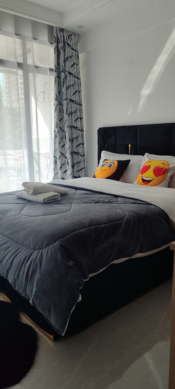 1 chambre, fer et planche à repasser, Wi-Fi, draps fournis