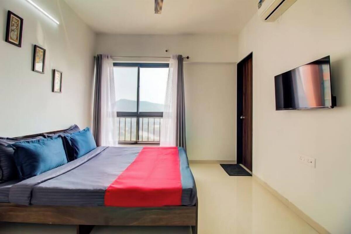 2 dormitorios, escritorio, cortinas opacas