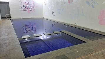 Indoor pool, outdoor pool