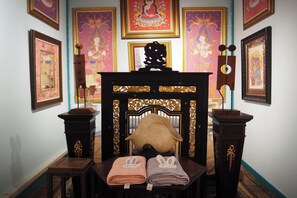 Double Room, Shared Bathroom | Desk, free WiFi - 64 Sweet Home Dusit Bkk (Bangkok)