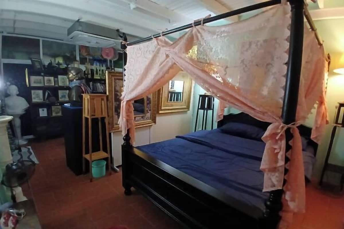 1 bedroom, desk, free WiFi