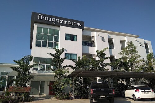 Baansuwanna Hotel