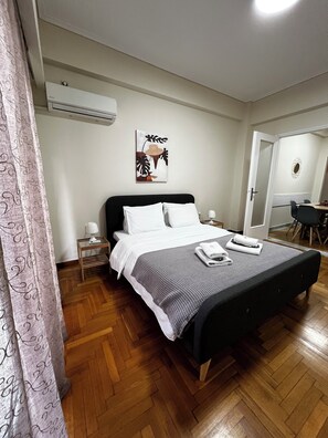 Lägenhet - utsikt mot staden | 3 sovrum, värdeförvaringsskåp på rummet och ljudisolering