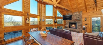 48 Acres~Hot Tub~Fire Pit~Game Room~Near Asheville