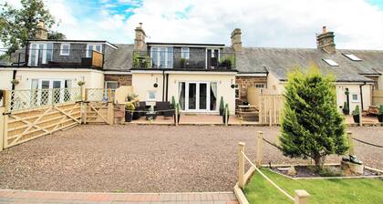 3 Bedroom 2 Bathroom Cottage Norham Berwick-upon-Tweed -Log Fire - Dog Friendly