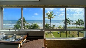 Private kitchen - Tropical Oasis in Tucacas (Tucacas)