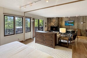 Unclassified image, 3 of 49, button