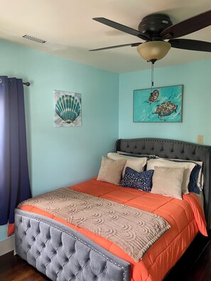 2 bedrooms, desk, iron/ironing board, free WiFi