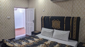 Double Room | Free WiFi
