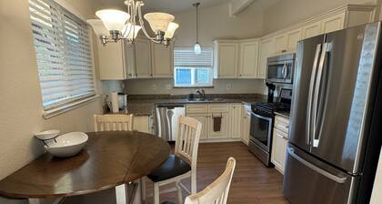 Charming cozy 3-bedroom 2-bath house