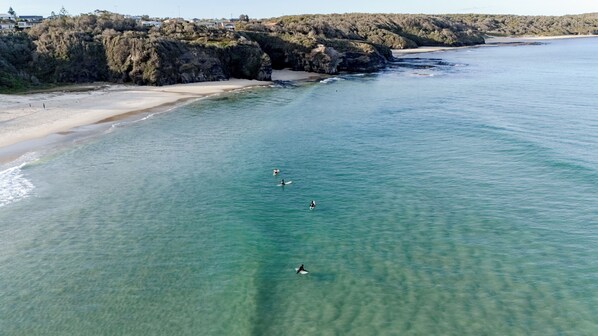 Una playa cerca