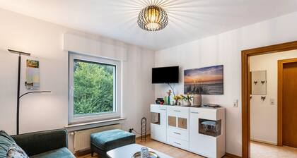 Ferienwohnung 'Rumphorst' mit gemeinsamer Terrasse, privatem Garten und Wi-Fi