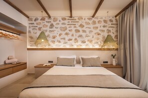 Habitación Deluxe doble | Cortinas opacas, tabla de planchar con plancha, wifi gratis