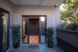 숙박 시설 정면