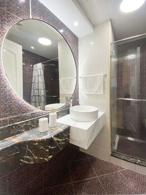 Uklassifisert bilde, 3 av 17, knapp