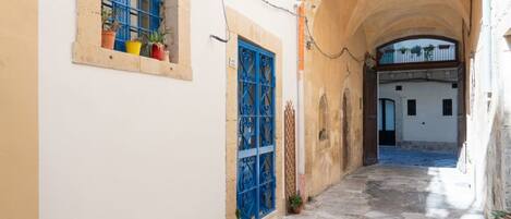 Enceinte de lâhĂ©bergement