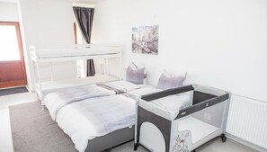1 habitación, wifi y ropa de cama 