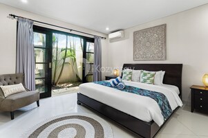 Villa, 4 Bedrooms, Private Pool | Iron/ironing board, free WiFi, bed sheets