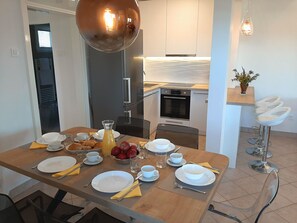 Dining - Sunwell apartments II - Novalja, Gajac, Zrce beach - Jacuzzi with the view (Kolanjski Gajac)