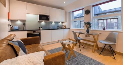 Barbican Serviced Apartments LovelyStay