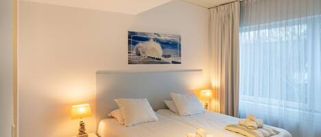 12 bedrooms, free WiFi