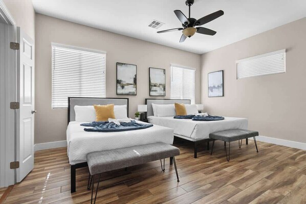 4 chambres, lit parapluie, Wi-Fi, draps fournis