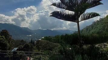 Luxury Tent, Mountain View | Terrace/patio