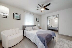 3 chambres, fer et planche à repasser, Wi-Fi, draps fournis