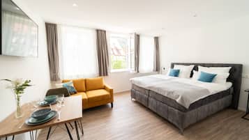 Apartment 06, mit Blick auf den Marktplatz, Nichtraucher | ๊ฐ์ค ๋ด ๊ธ๊ณ , ๋ฌด๋ฃ WiFi