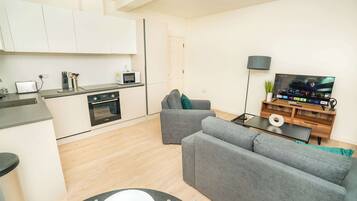 Televisión y oficina