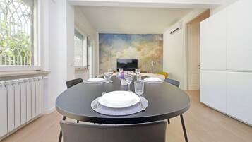 Apartamento, sacada | Área de estar