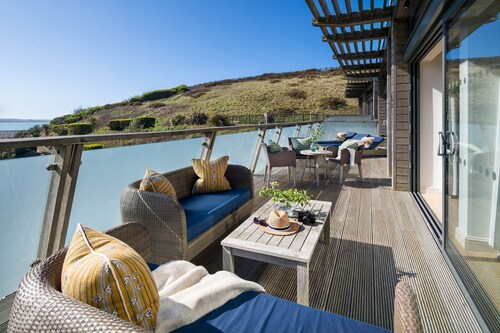Buryan -  sleeps 10 guests  in 4 bedrooms