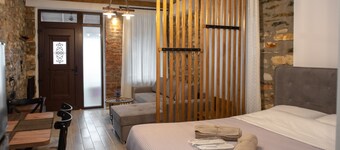 The Lake House Angeliki