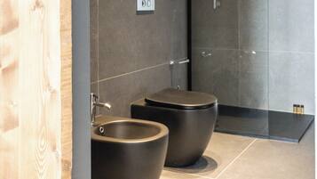 Triple Room, Sea View | Bathroom