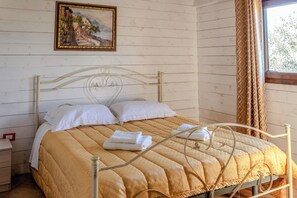 Room, 2 Bedrooms, Patio, Mountain View - Agriturismo nel cuore del Pollino con Vista Panoramica (Plataci)