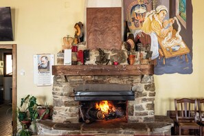 Fireplace - Agriturismo nel cuore del Pollino con Vista Panoramica (Plataci)