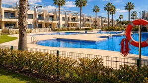 Apartment, 2 Schlafzimmer, Gartenblick | Pool