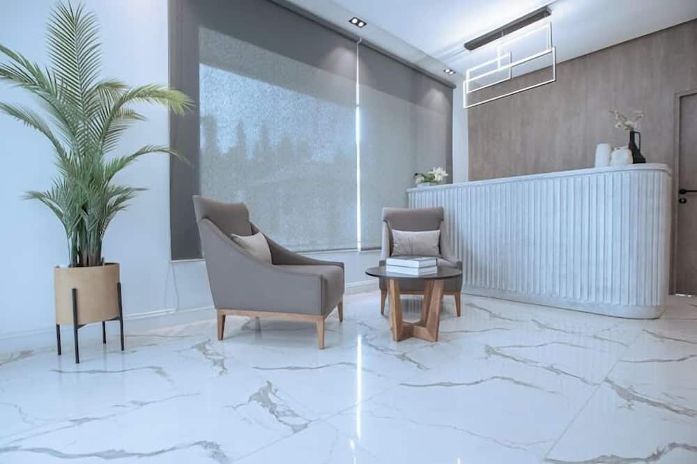 Twenars Apartment