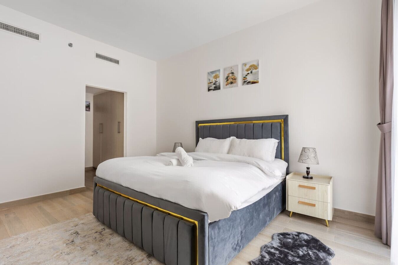 2 Schlafzimmer, Schreibtisch, Bügeleisen/Bügelbrett, WLAN